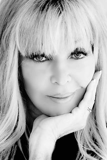 Frances Segelman portrait.jpeg
